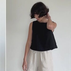 Gillian Stevens Finley top- Noir